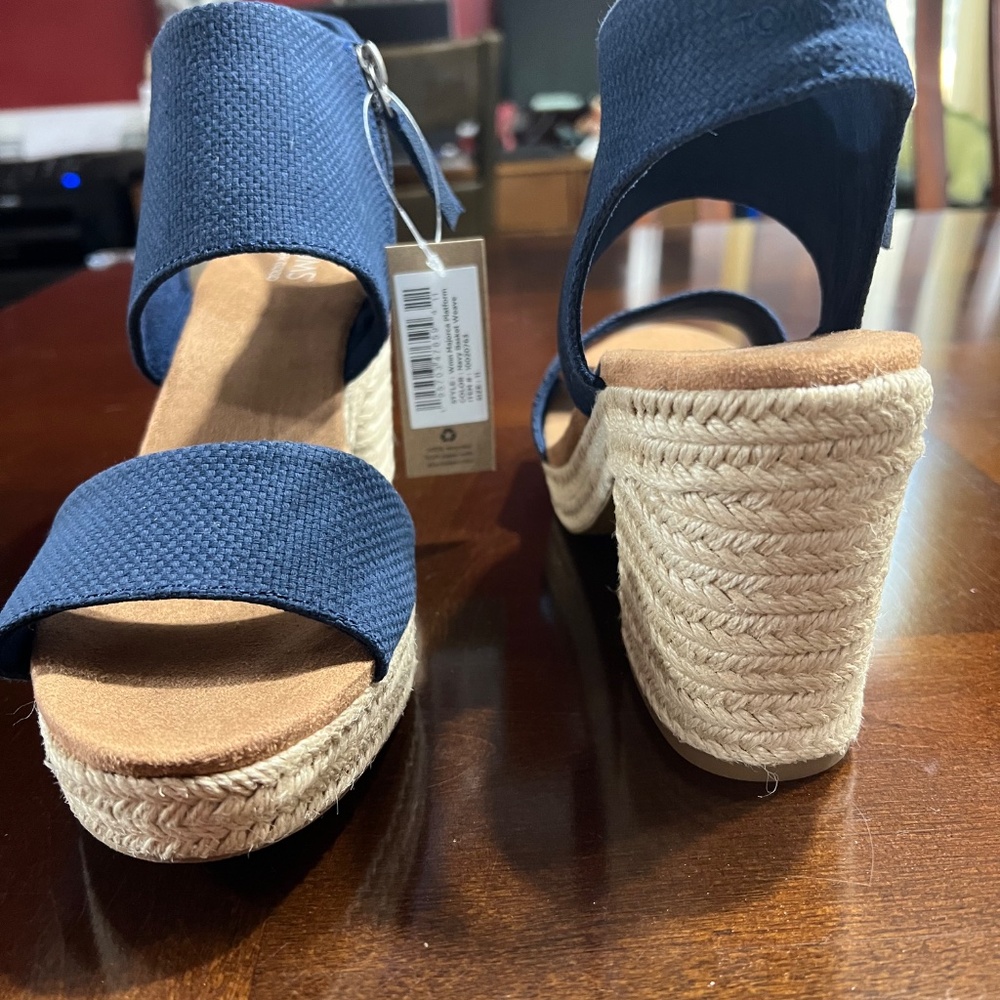 TOMS Majorca Platform Sandal (Women), Navy Blue, Size 11 - Picture 2 of 9